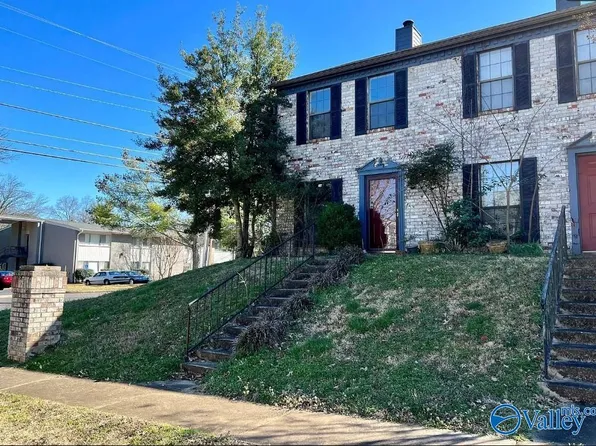 2001 Reaches Pl SW APT A, Huntsville, AL 35802