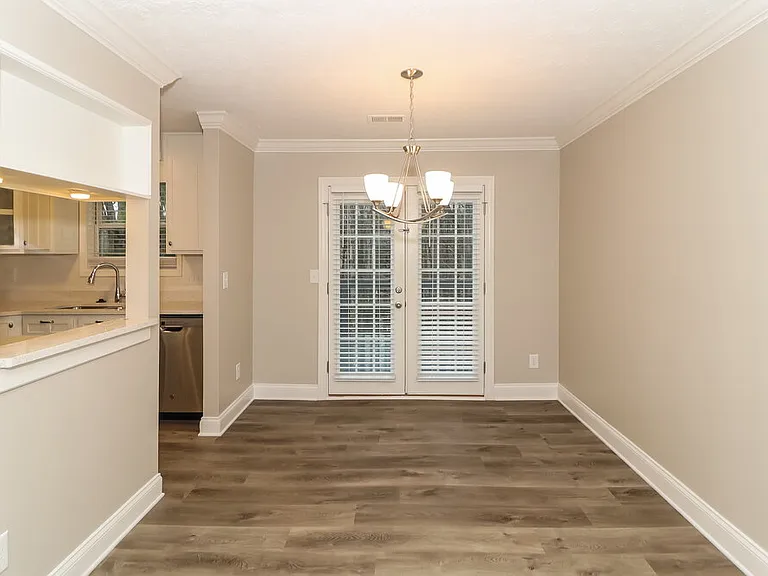 140 Birch Rill Dr — Photo 7