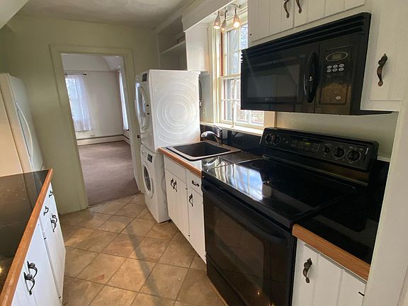 4th image of 324-326 Newman Ave