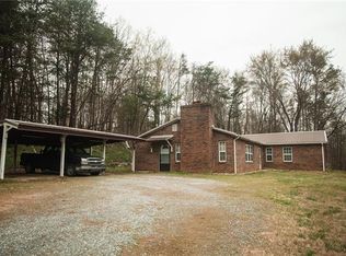 4114 S Park Dr, Morganton, NC 28655