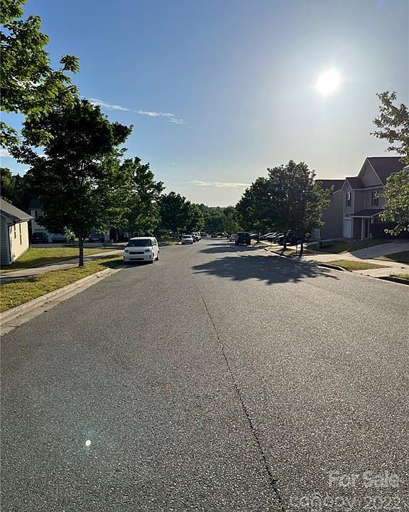 2nd image of 1032 Ramsgate Dr SW