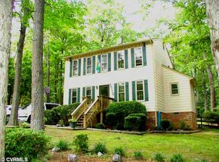 10118 Saint Joan Ave, North Chesterfield, VA 23236