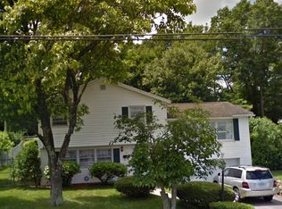 7 Plainfield Dr, Waterbury, CT 06708