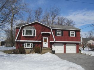 7 3rd Ave, Roseland, NJ 07068