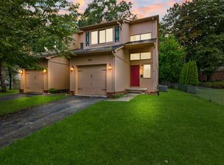 200 Fraser St, Rochester, MI 48307