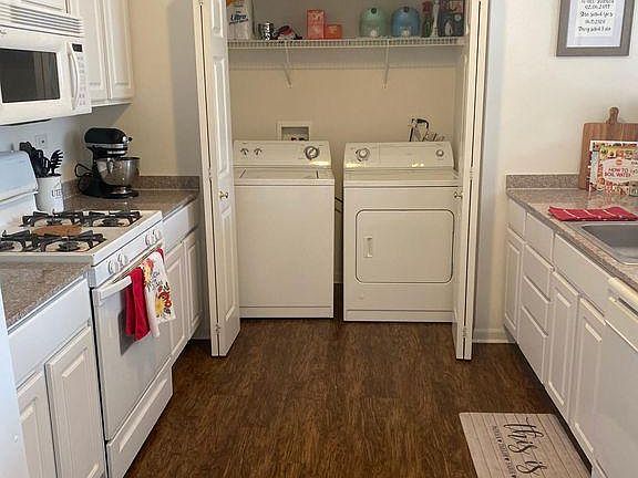 Washer and Dryer in unit