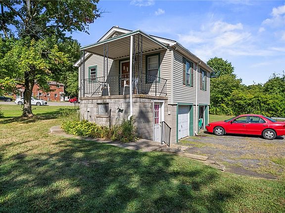 4th image of 2179 Woodbine Dr