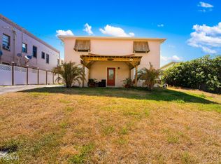2005 Schulte Ave, Daytona Beach, FL 32118