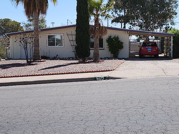 2nd image of 609 W Webb Dr
