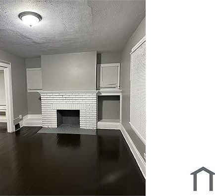 5th image of 3526 E 153rd St
