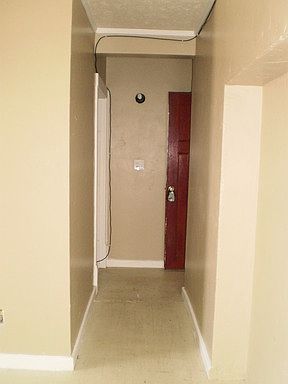 2nd image of 201 Cunningham St