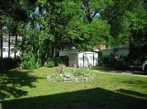 2nd image of 106 Wood Ave
