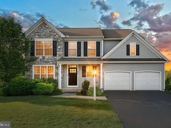 115 Ava Dr, Red Lion, PA 17356