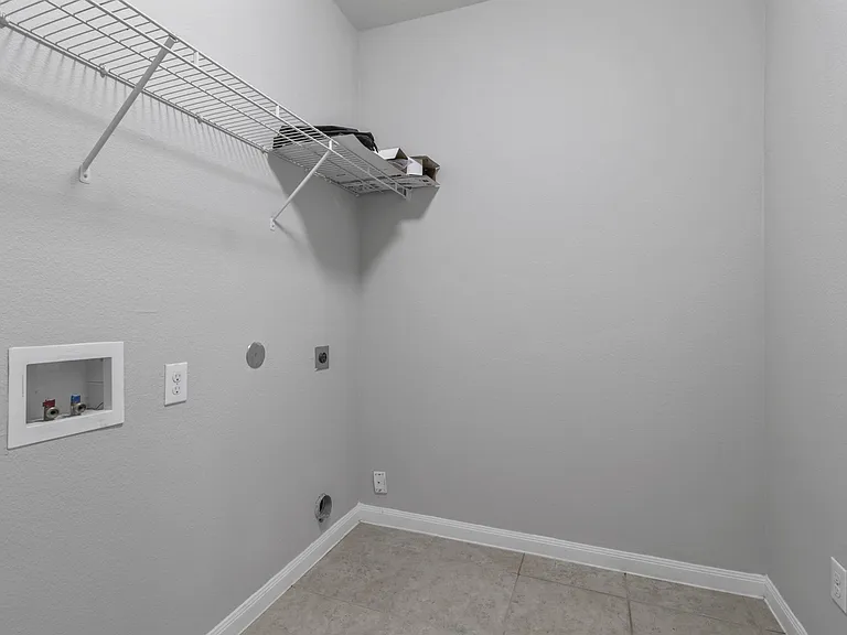 2136 Mulberry Dr — Photo 15