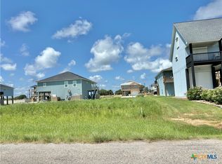 58 Kingfisher St, Pt O Connor, TX 77982