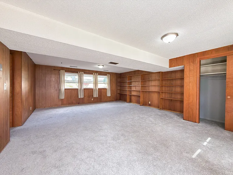 5029 Arbor Cir — Photo 24