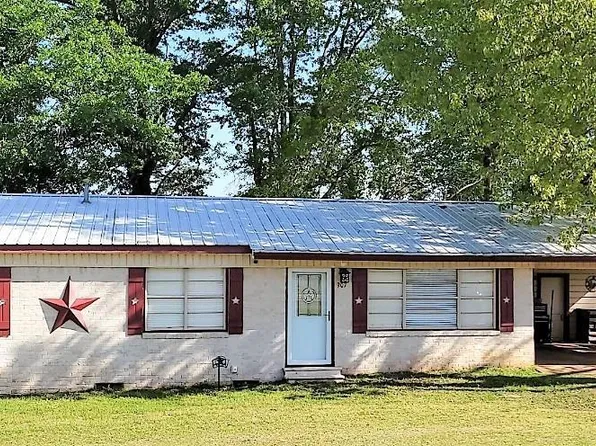 907 Centerhill Rd, Linden, TX 75563