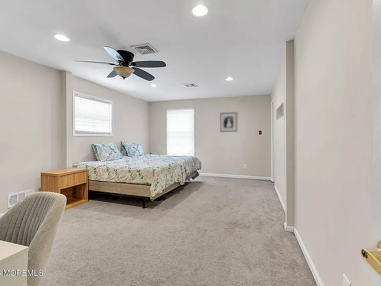 9 Chatham Dr — Photo 21