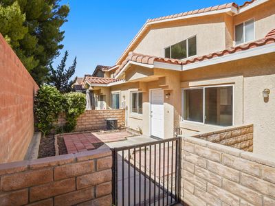43473 30th St W UNIT 3, Lancaster, CA, 93536