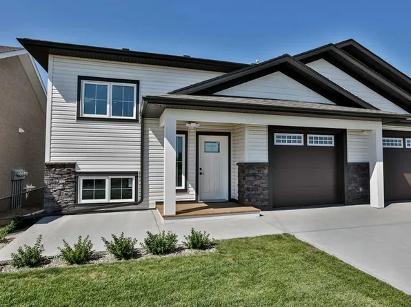 423 S Meadowlark Way, Vulcan, AB T0L 2B0
