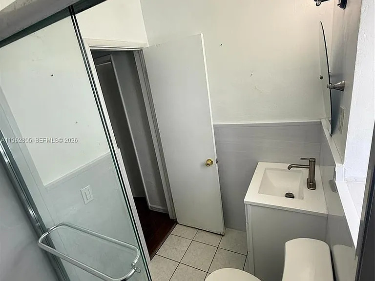 1260 NE 200th Ter — Photo 30