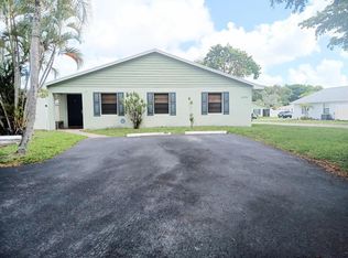 4374 Walden Cir, Lake Worth, FL 33463