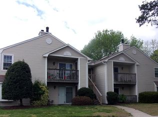 2205 Sand Pebble Ct APT A, Chesapeake, VA 23320