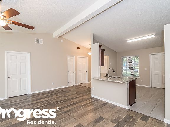 2nd image of 9049 Bridgecreek Dr