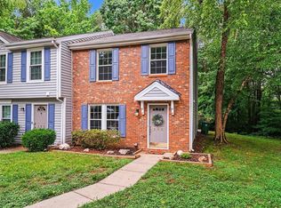 148 Luxon Pl, Cary, NC 27513