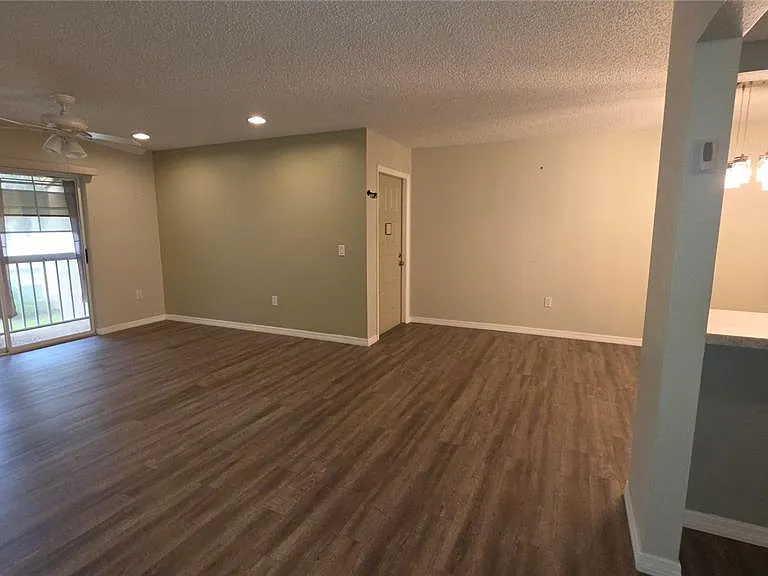 12119 Sunny Glen Ln #E2 — Photo 30