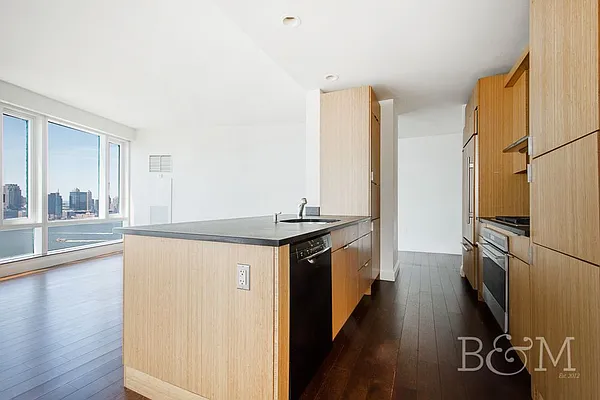 Rented by Brick&Mortar | media 43