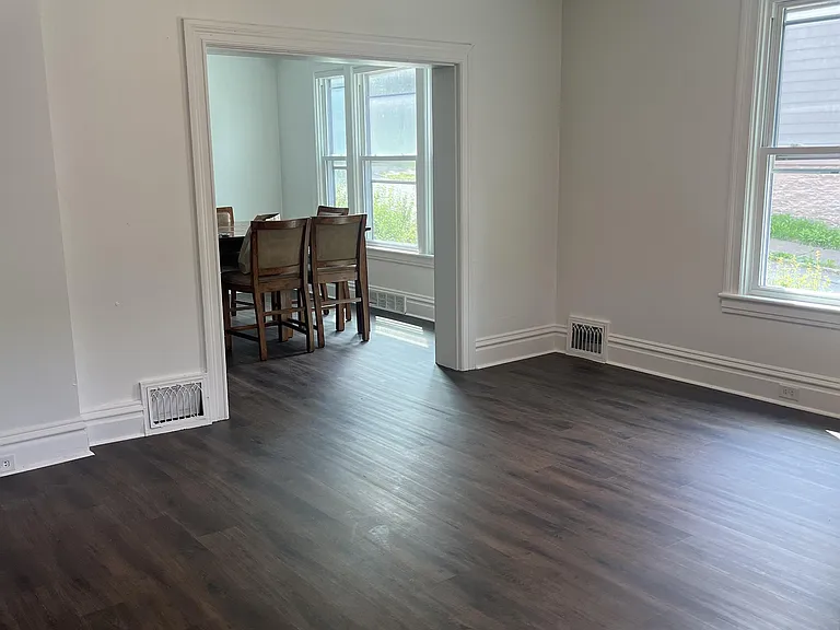 433 Harrison Ave #1 — Photo 5