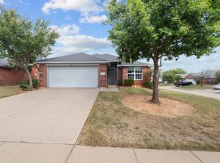 7273 Decoy Ln, Fort Worth, TX 76120