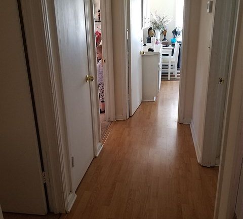 4th image of 312 E Howard St