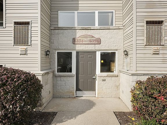 3rd image of 8388 N Jasonville Ct SE