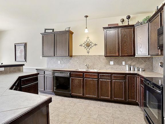Great kitchen island