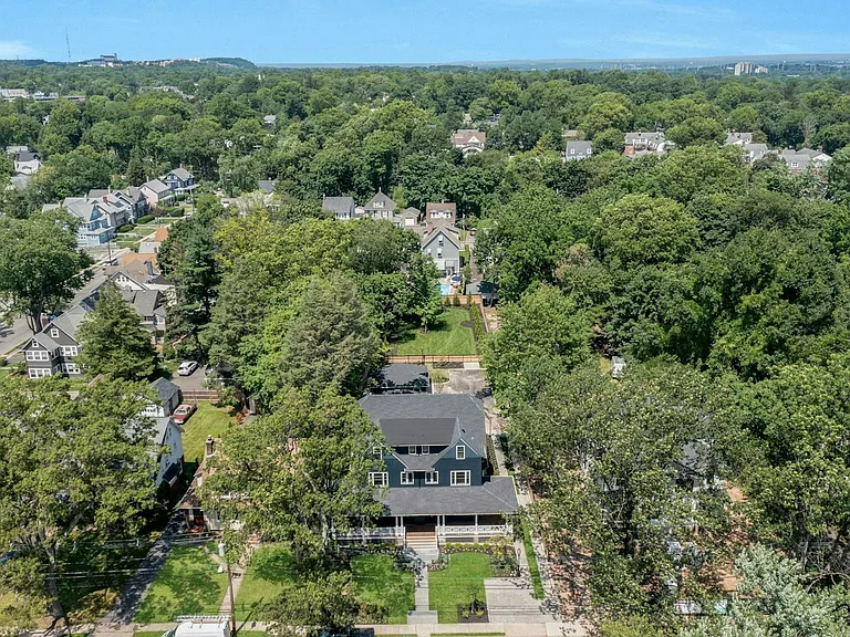 84 Watchung Ave #1 — Photo 40