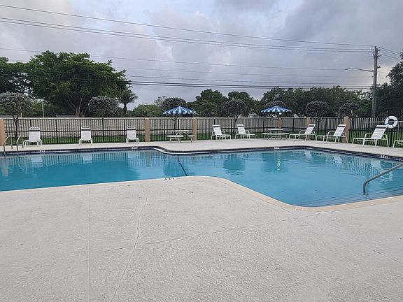 3rd image of 2343 NW 96th Way