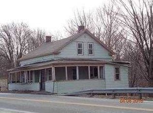 220 Main St, Moosup, CT 06354