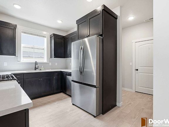 3rd image of 2364 Audubon Ave