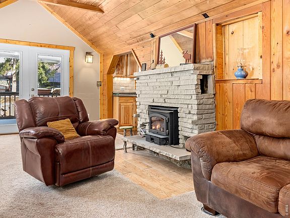 4th image of 3143 Riverside Dr