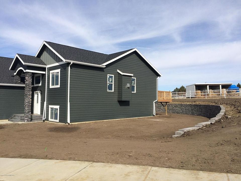 2nd image of 3004 12th Ave W
