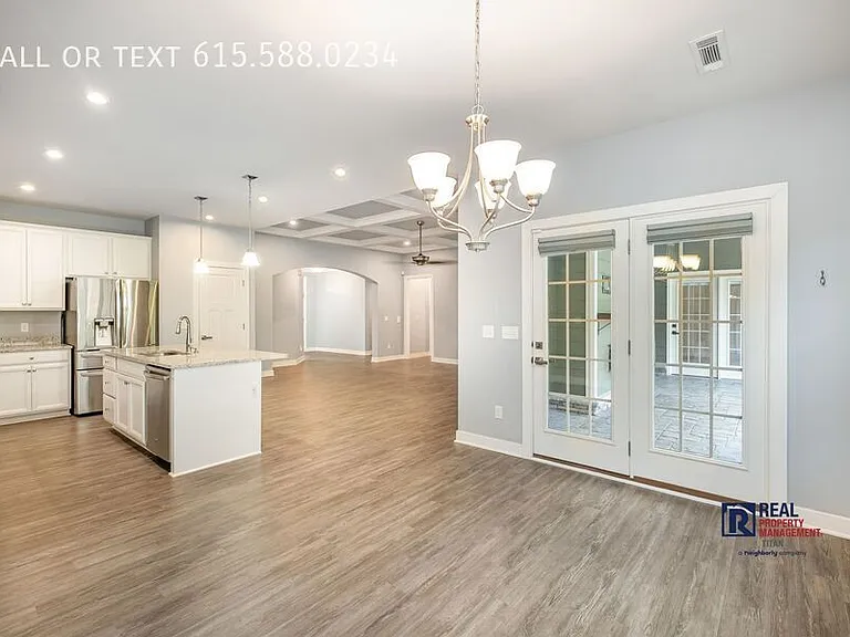 7216 Sky Meadow Dr — Photo 8