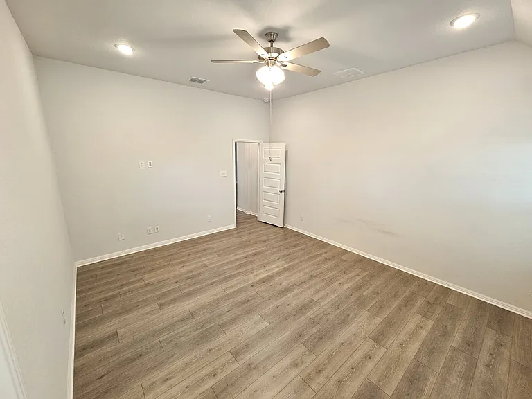 13109 Ditka Dr — Photo 25