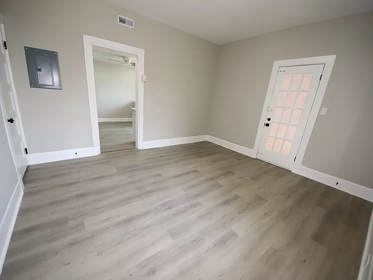 3309 Elgin Ave — Photo 34