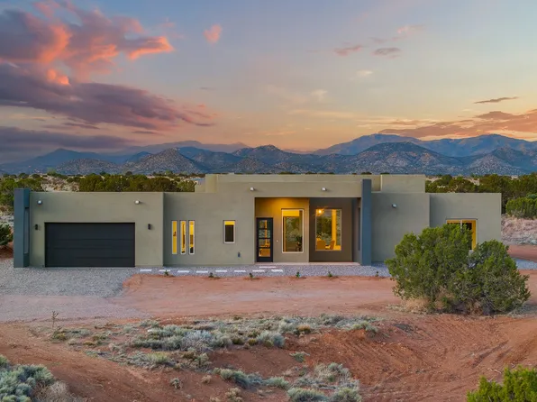 32 Cielo Tranquilo Ct, Santa Fe, NM 87508