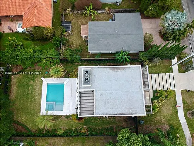 7850 SW 67th Ave — Photo 21