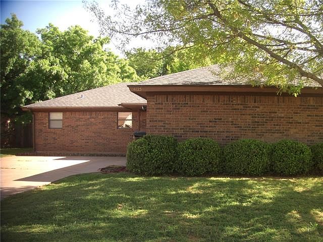 1st image of 4125 Chris Dr
