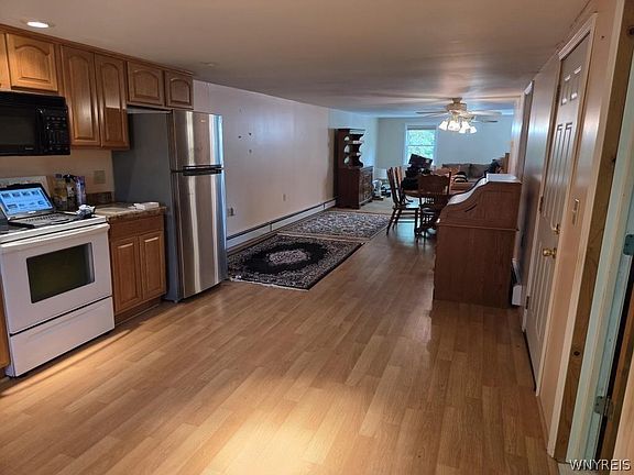 5th image of 3190 Smallwood Rd