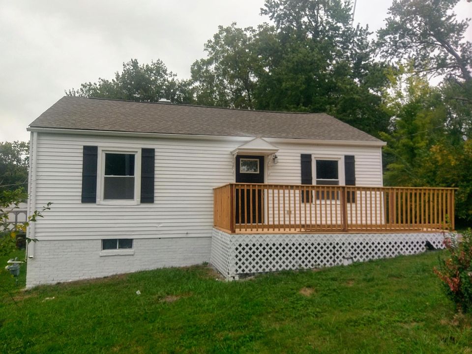 1st image of 542 Dunn Ave